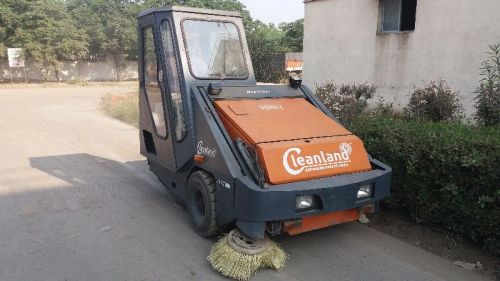 Cleanland Industrial Sweeping Machine Supplier