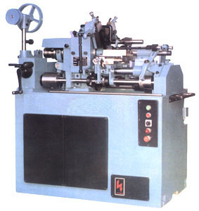Heavy Duty Single Semi Automatic Lathe Machine