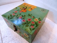 Square Wood Beautiful Jewellery Case