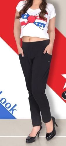 Ladies Plain Ankle Pant