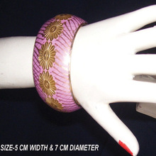 Resin Fashion Indian Glass Bangles, Occasion : Anniversary, Gift, Party, Wedding