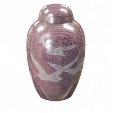 Metal Brass Cremation Urn, For Adult, Style : American Style