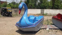 Swan Paddle Boat, Length : 10 Feet