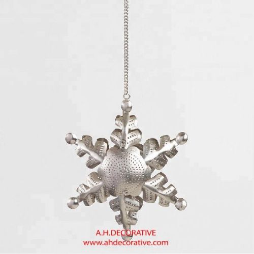 Silver Metal Snowflake Hanging Lantern, For Home Decoration