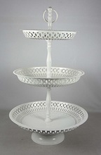 Metal Cake Stand, Feature : Eco-Friendly