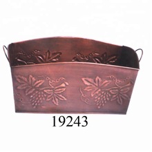 Metal Galvanized Iron Decorative Planter, Size : 15