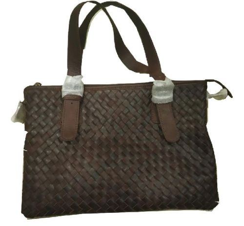 Casual Tote Weaved Leather Ladies Hand Bag, For Outdoor, Size : Customized Size