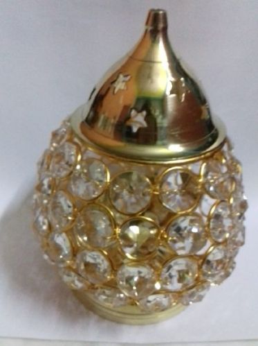 Brass Sindoor Box, For Transmission Parts, Feature : Shiny Look, Fine Polished, Eye-catching Designs