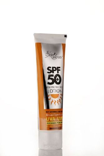 SPF 50 Sunscreen Lotion, For Personal Care, Parlour, Form : Cream