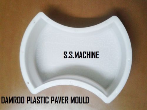 DAMROO PLASTIC PAVER MOULD, Color : WHITE