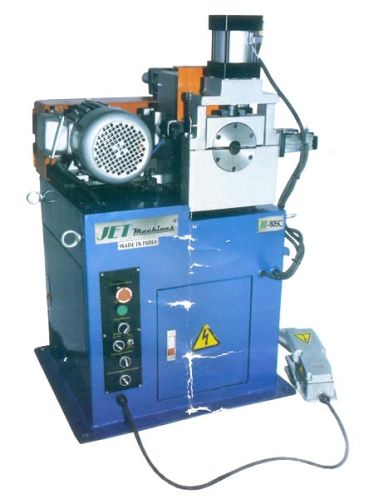 Semi-Automatic Pipe Chamfering Machine