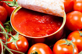 Canned tomato puree, Form : Paste, Packaging Size : 5 Kg, 10kg