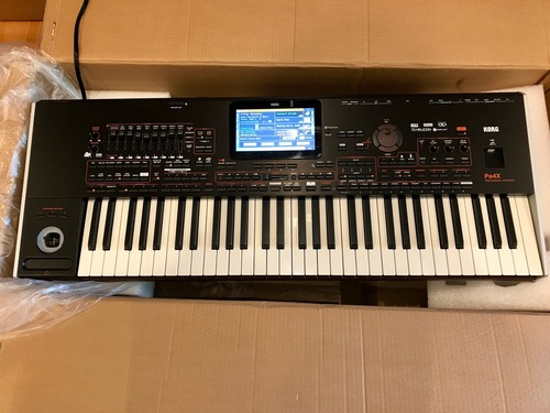 Korg Pa4X Professional Keyboard, Packaging Type : black