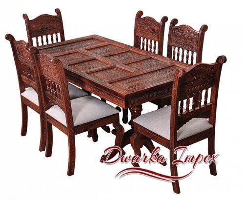 Metal Polished Dining Set, For Hotel, Restaurant, Feature : Attractive Designs, Easy To Place, Folable