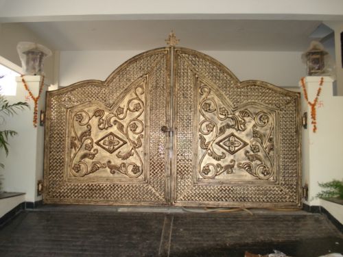 Metal Gold MS Decorative Gate, Feature : Rust Proof