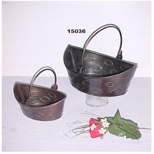 Iron With Finish Flower Vases, Style : Lantern