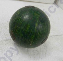 HAPPY HANDICRAFTS Wood GREEN ROUND CHRISTMAS BALL