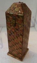 Wooden Craved Beautiful Wine Case, For Home Decoration, Style : Antique Imitation