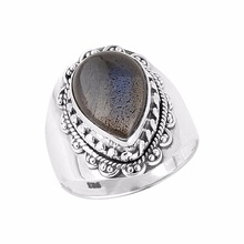 Silver Oxidized Tribal Ring, Main Stone : Labradorite