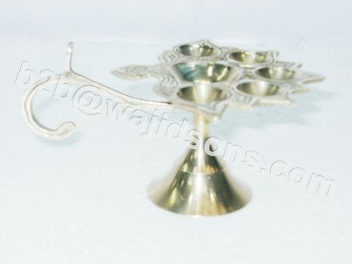 Brass Chirag,Brass Crafts,brass Chirag, For Home Decoration, Style : Religious