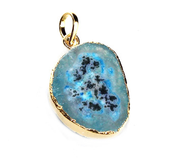 Brass Solar Quartz Pendant, Gender : Unisex, Women's