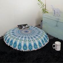 Pom Pom Home Decor Cushion, Technics : Handmade