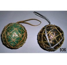 Zari Ball Hanging Christmas Ornaments