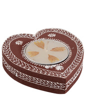 Wood Heart Shape Candle Holder, For Home, Hotel, Wedding, Table, Party, Size (cm) : L-3 X W-3 X H-0.5 Inch