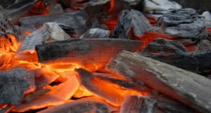 Hardwood charcoal, Moisture : 10%