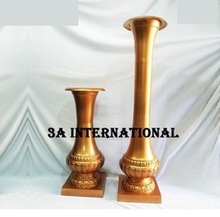 3A INTERNATIONAL Customized Shape Aluminium Metal Flower Vase, For Home, Color : Silver