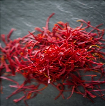 Raw Saffron Spices, Style : Fresh