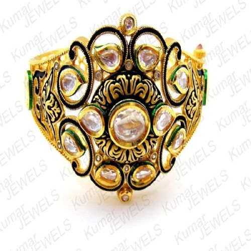 Gold Plated Kundan Side Lock Bracelet, Gender : Women's