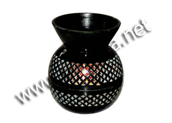 Black Soapstone Oil Burner