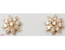 Star Design Small Stud Diamond Earrings, Occasion : Anniversary, Gift, Party