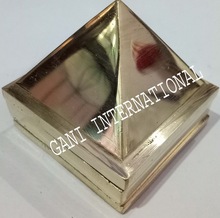 PORTHO Brass Vastu Pyramid
