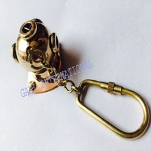 DIVERS HELMET SOLID BRASS KEY CHAIN