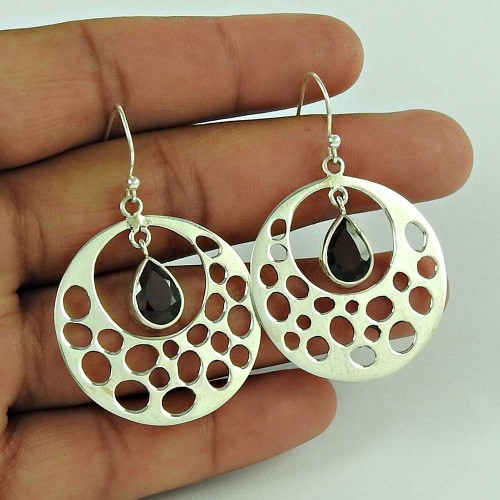Stylish 925 Sterling Silver Garnet Gemstone Earring