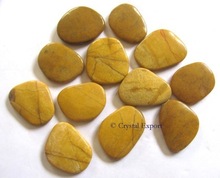 YELLOW JASPER PALM STONE