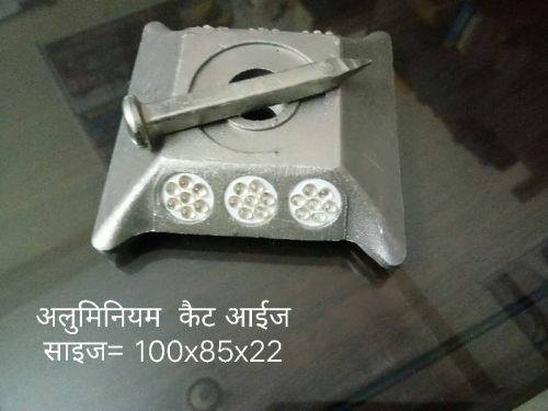 ROCK- ALUMINIUM ROAD STUDS [21 BIDS], Size : 100*100*25 MM