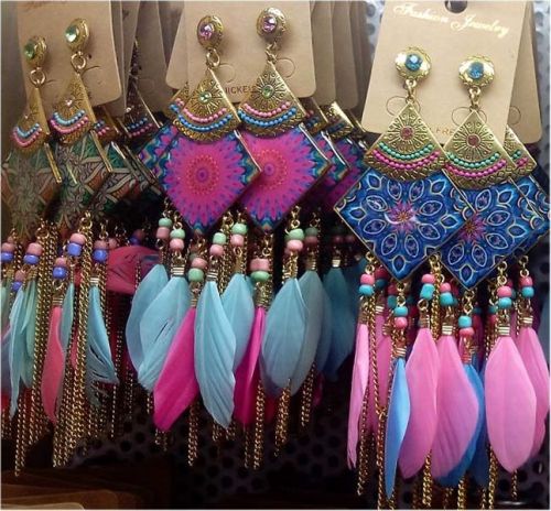 Metal And Beaded Stone Earrings, Occasion : Anniversary, Engagement, Gift, Party, Wedding