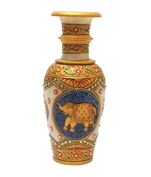 Handicraft Mesmerising Pot