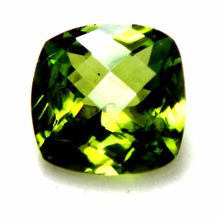 Peridot Stone, Gemstone Type : Natural