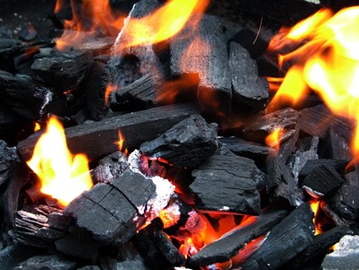 Lump Wood Charcoal for Barbecue (BBQ)