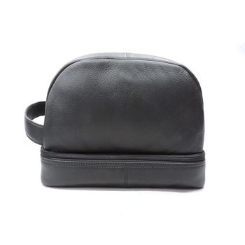 Genuine Black Leather Men Toilet Bag, Model Number : AM TOILET-001