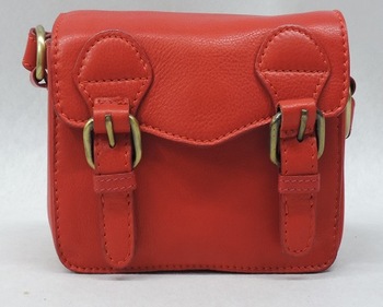 Small Genuine Leather Ladies Sling Bag, Feature : High Quallity