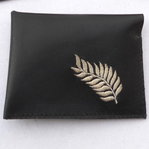 Embroidery Corner Leather Credit Card Holder, Style : Fashion