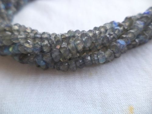 Natural Labradorite Faceted Roundel Bead, Color : Gray