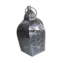Iron Metal Tea Light Candle Holders, For Home Decoration, Color : Antique Finish