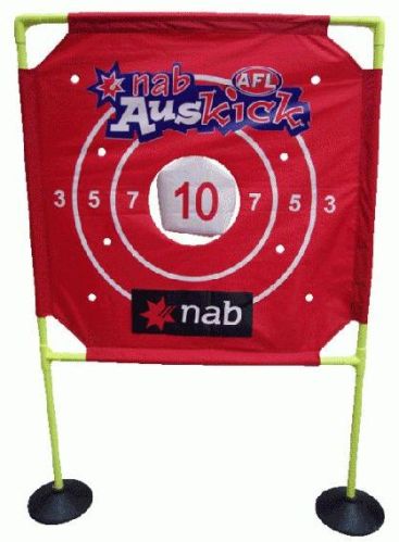 HANDBALL TARGET WITH RUBBER BASES