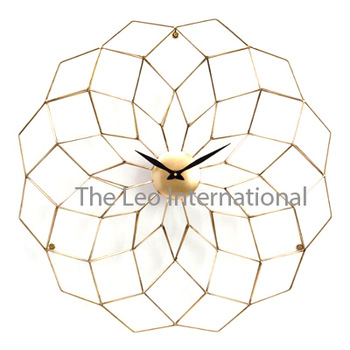 Gold Plated Sun Shaped Wall Clock, For Study, Display Type : Needle